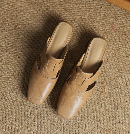 Lívia - Mules Classic